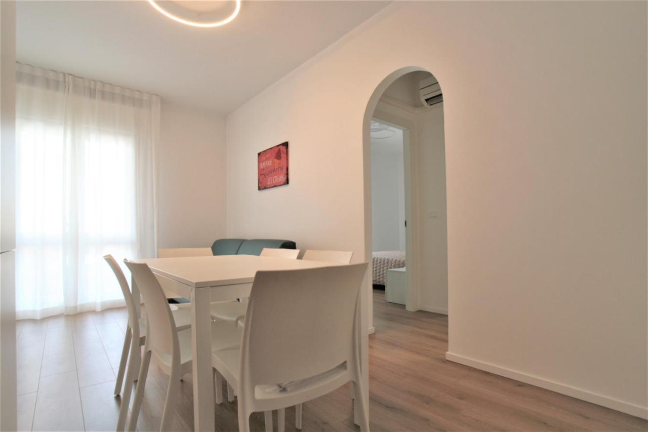 Residence Houston Lido di Jesolo Luaran gambar